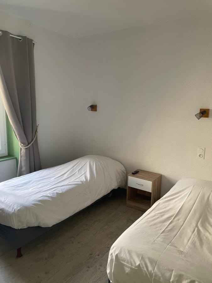 Hotel Le Lion D'Or La Chaise-Dieu Zewnętrze zdjęcie