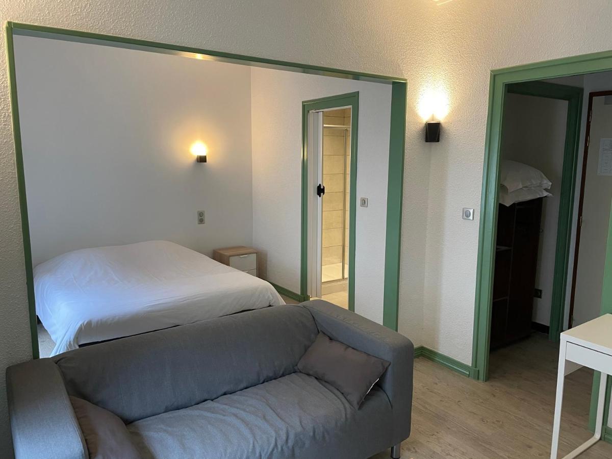Hotel Le Lion D'Or La Chaise-Dieu Zewnętrze zdjęcie