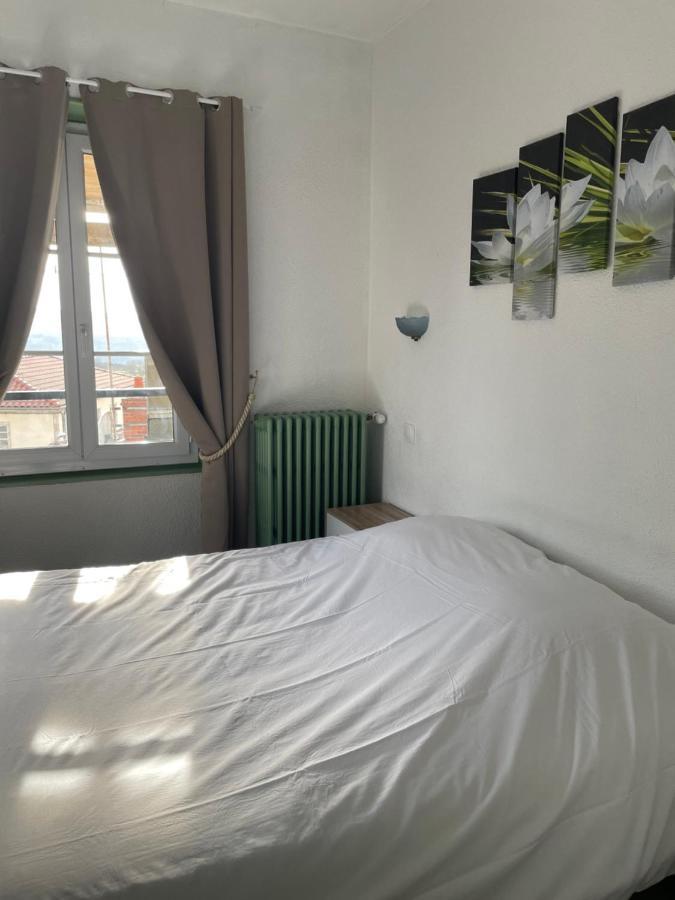 Hotel Le Lion D'Or La Chaise-Dieu Zewnętrze zdjęcie