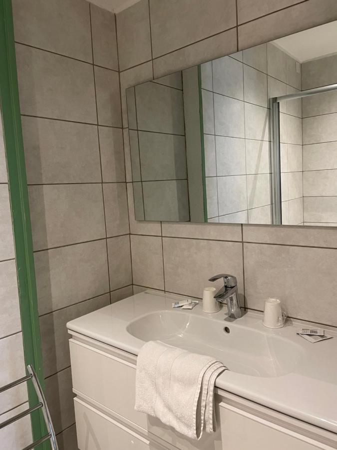 Hotel Le Lion D'Or La Chaise-Dieu Zewnętrze zdjęcie